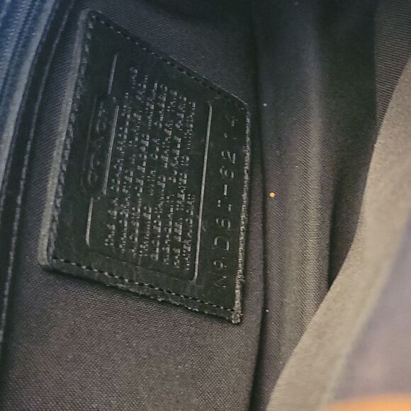 Authenic Vintage Coach Purse - Picture 2 of 3